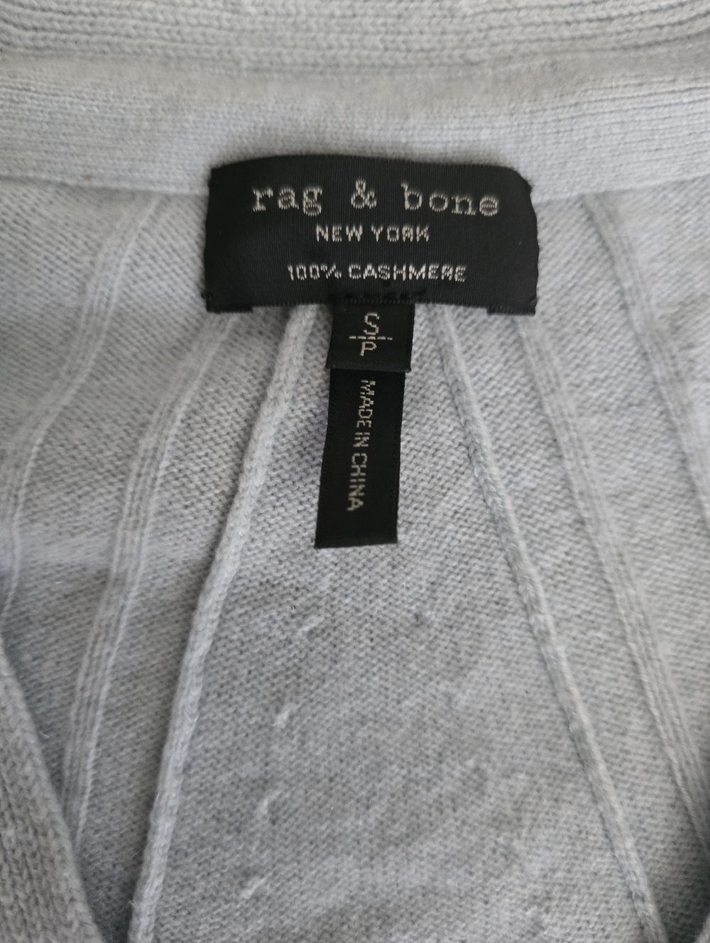 Rag & Bone 100% Cashmere Oversized V-Neck Sweater Light Blue Small Quiet Luxury - Picture 10 of 12